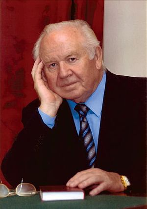 Виктор Сергеевич Савельев