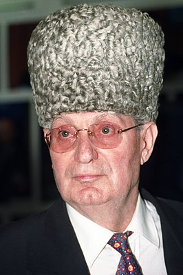 Махмуд Алисултанович Эсамбаев