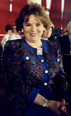 Лариса Голубкина