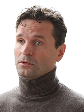 Виктор Добронравов