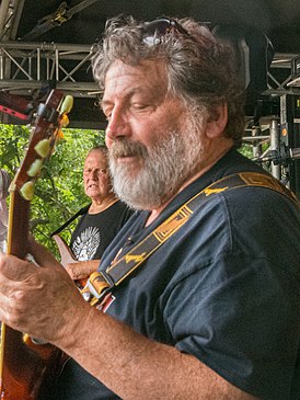 Тим Стаффел