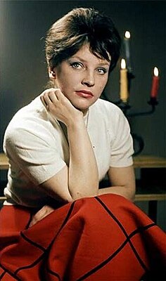 Эльза Леждей