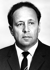 Николай Маркович Эмануэль