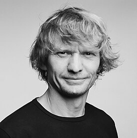 Макс Левин