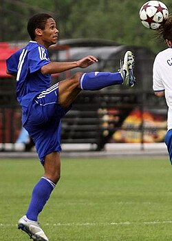 Станислав Лебамба